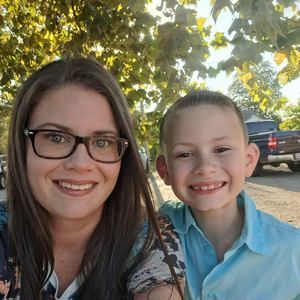 Meet your Posher, Whitney